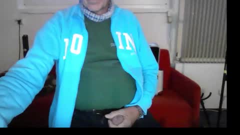Snapshot of hartwichser1 chatting on 09-11-25, 05:24 hot n nasty online show from 09-11-25, 05:24