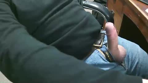 Snapshot of hashtagsorcerer chatting on 01-29-25, 12:45 boner man online show from 01-29-25, 12:45