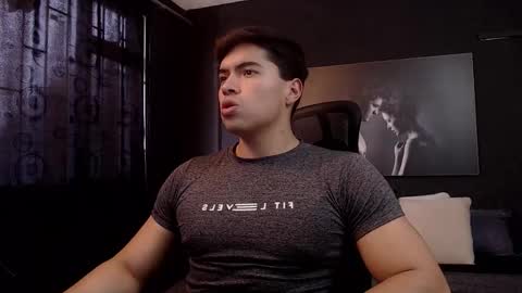 hat_guy01 online show from 02-16-26, 09:44