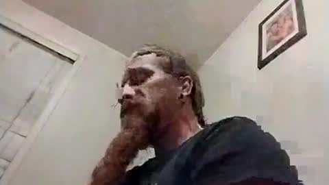 Snapshot of hatefullgod chatting on 02-13-26, 02:40 hatefullgod online show from 02-13-26, 02:40