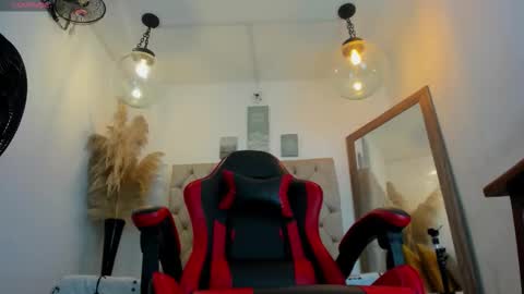 HATHOR OLD online show from 12-04-25, 05:50