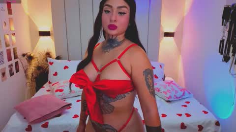 Alicia online show from 09-16-25, 02:34