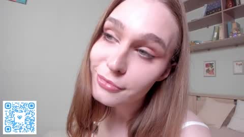 Mia online show from 04-18-26, 03:16