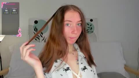 Lola online show from 11-10-25, 08:13