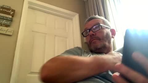 hawks2113 online show from 12-23-24, 12:19