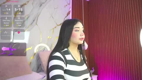 haylie  See you tonight at 8pm Colombia time online show from 03-03-25, 03:19