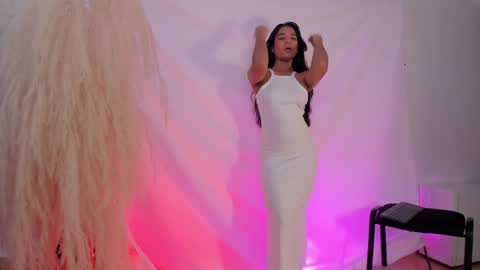 Hayami  online show from 09-19-25, 01:01