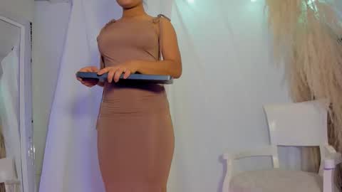 Hayami  online show from 10-03-25, 08:28