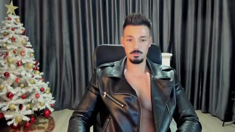 HaydenSpears online show from 12-18-24, 07:08