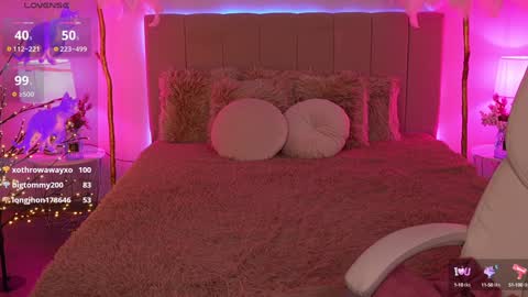 Snapshot of haylaamber chatting on 12-14-24, 03:18 haylaamber online show from 12-14-24, 03:18