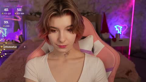 Snapshot of haylaamber chatting on 12-15-24, 03:31 haylaamber online show from 12-15-24, 03:31