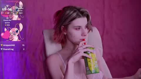 Snapshot of haylaamber chatting on 02-02-25, 01:08 haylaamber online show from 02-02-25, 01:08