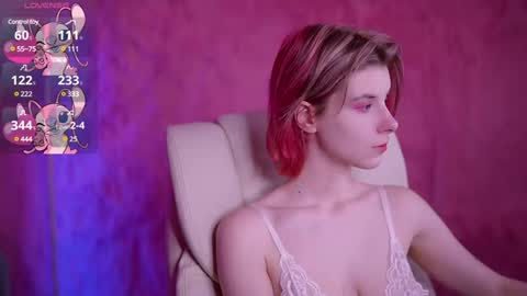 Snapshot of haylaamber chatting on 02-08-25, 08:10 haylaamber online show from 02-08-25, 08:10