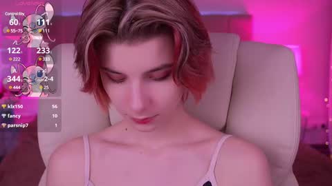 Snapshot of haylaamber chatting on 02-17-25, 01:10 haylaamber online show from 02-17-25, 01:10