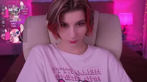 Snapshot of haylaamber chatting on 02-18-25, 07:10 haylaamber online show from 02-18-25, 07:10