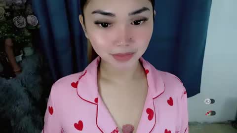 haylee online show from 10-26-25, 01:11