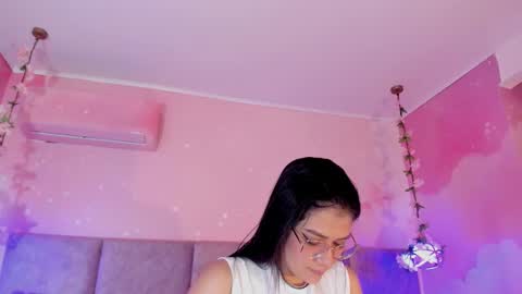 haylenpark online show from 11-26-25, 10:05