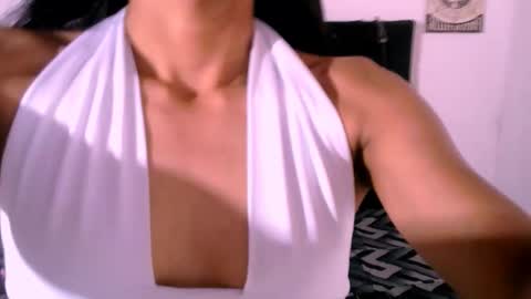 Snapshot of hayley_1111 chatting on 10-12-25, 06:51 hayley_1111 online show from 10-12-25, 06:51