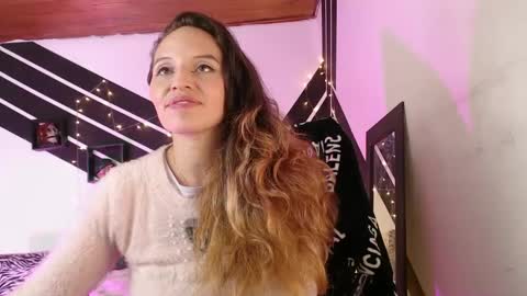 hayley miller online show from 03-08-25, 07:05