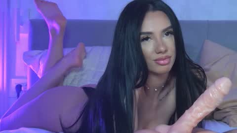 Snapshot of hayliemilf chatting on 02-04-26, 03:40 Haylie online show from 02-04-26, 03:40