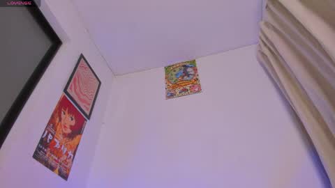 Snapshot of hazel_shy chatting on 05-13-26, 07:55 Im Hazel online show from 05-13-26, 07:55