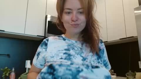 Hazel online show from 06-06-26, 03:50