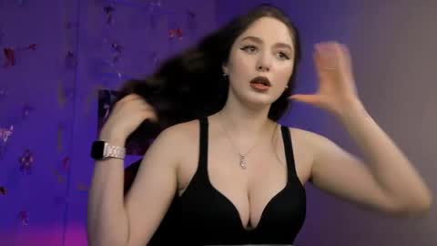 Hazel online show from 04-02-26, 12:14