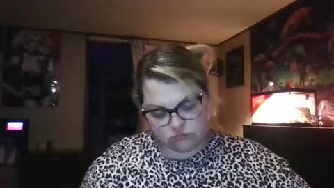 Hazeleyez97 online show from 09-13-25, 03:17