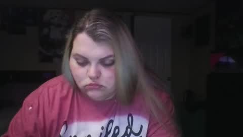 Hazeleyez97 online show from 09-18-25, 01:46