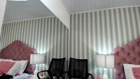 Snapshot of hazelmoret chatting on 02-24-25, 12:16 HazelMoret online show from 02-24-25, 12:16