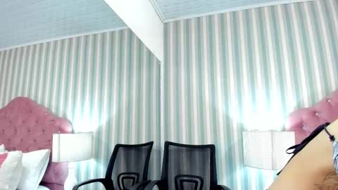 Snapshot of hazelmoret chatting on 02-26-25, 11:52 HazelMoret online show from 02-26-25, 11:52