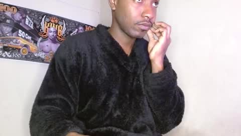 hazlan_420 online show from 09-28-25, 09:58