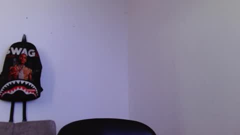 hazlan_420 online show from 11-15-25, 07:32