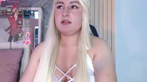 hazumi_tsu online show from 06-22-26, 11:02
