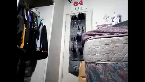 Snapshot of hbdj2164 chatting on 10-26-25, 07:25 hbdj2164 online show from 10-26-25, 07:25