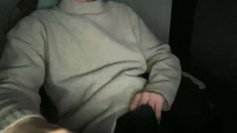 hchappel19 online show from 11-01-25, 06:04