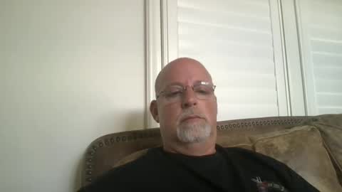 Snapshot of hdeuce22 chatting on 10-01-25, 03:18 Hdeuce22 online show from 10-01-25, 03:18