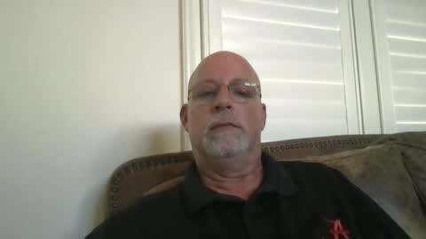 Snapshot of hdeuce22 chatting on 10-21-25, 06:19 Hdeuce22 online show from 10-21-25, 06:19