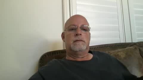 Snapshot of hdeuce22 chatting on 11-12-25, 03:45 Hdeuce22 online show from 11-12-25, 03:45