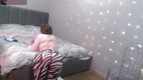 Snapshot of headcrabfromcity17 chatting on 02-03-26, 09:09 crabster online show from 02-03-26, 09:09