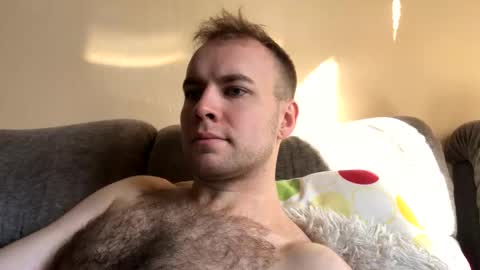 Snapshot of heart4u8642 chatting on 10-26-25, 11:27 heart4u8642 online show from 10-26-25, 11:27