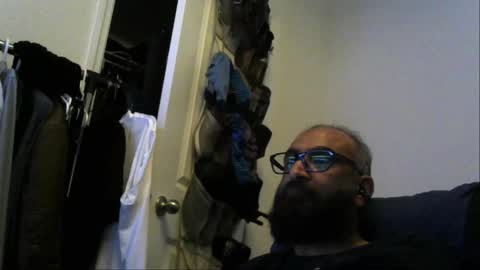 Snapshot of heart_martin chatting on 03-19-26, 05:33 heart_martin online show from 03-19-26, 05:33