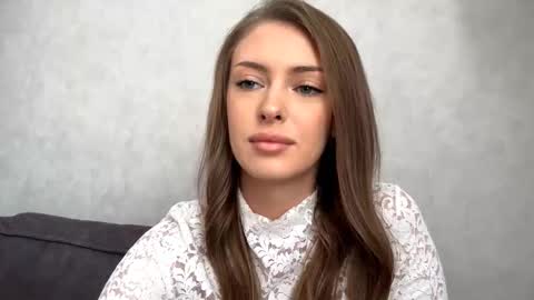 Mona online show from 10-17-25, 10:40