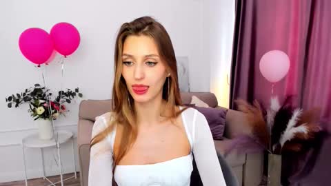 heartedlove_1 online show from 09-12-25, 06:57