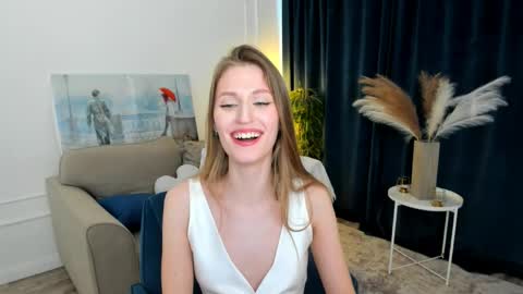 heartedlove_1 online show from 04-25-26, 01:41