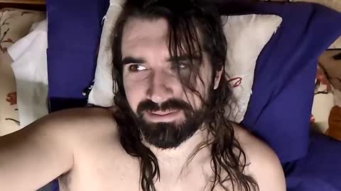 Snapshot of hearthero3 chatting on 02-07-26, 02:37 Dejesus online show from 02-07-26, 02:37