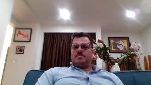 Snapshot of heartofadog604 chatting on 10-28-25, 12:25 MT online show from 10-28-25, 12:25