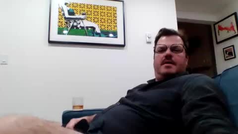 Snapshot of heartofadog604 chatting on 12-03-25, 03:03 MT online show from 12-03-25, 03:03