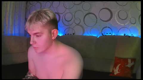 Snapshot of heatctrl chatting on 02-22-26, 08:51 Justin online show from 02-22-26, 08:51