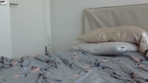 Snapshot of heatwavee chatting on 02-09-25, 05:33 heatwavee online show from 02-09-25, 05:33